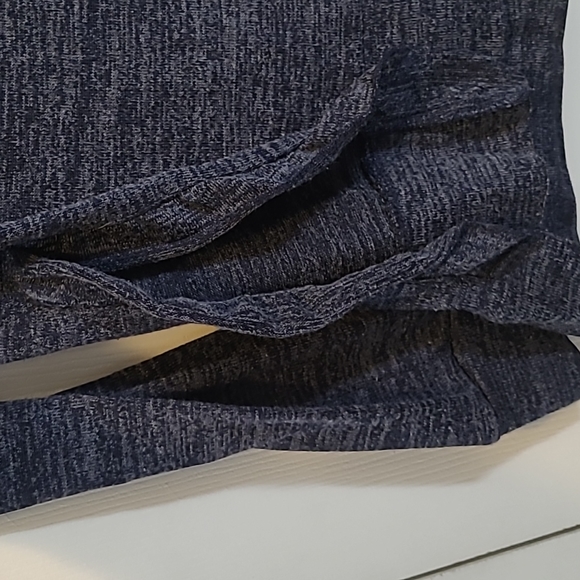 Dex womens sweater with side slit and ruffles - Picture 3 of 6